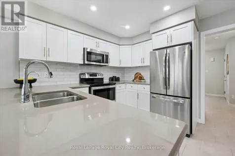 5 Sandybay Avenue Kitchener ON N2A 0H7