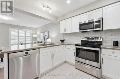 5 Sandybay Avenue Kitchener ON N2A 0H7