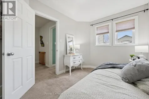 5 Sandybay Avenue Kitchener ON N2A 0H7