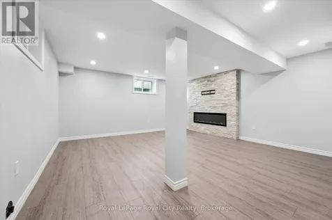 5 Sandybay Avenue Kitchener ON N2A 0H7
