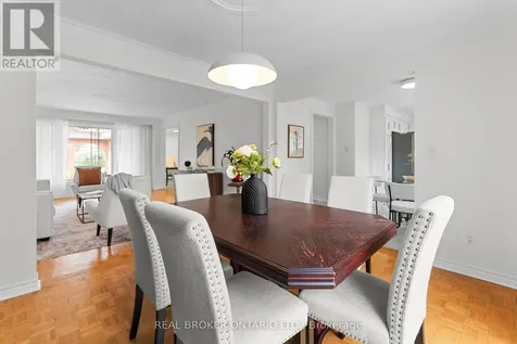 111 Madawaska Avenue Toronto (newtonbrook East) ON M2M 2R5