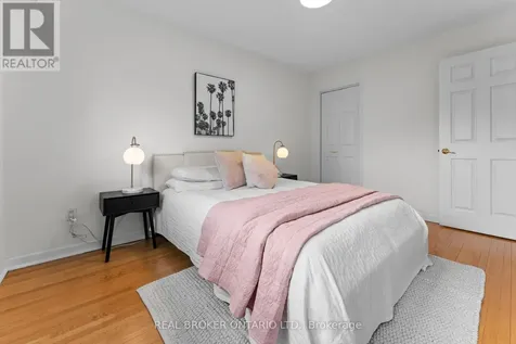 111 Madawaska Avenue Toronto (newtonbrook East) ON M2M 2R5