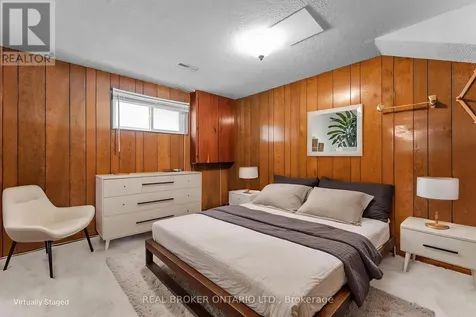 111 Madawaska Avenue Toronto (newtonbrook East) ON M2M 2R5