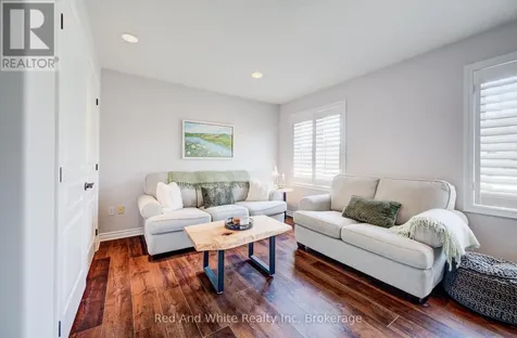 195 Westcliff Way Cambridge ON N1S 5C2