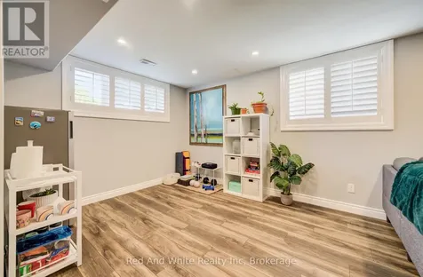 195 Westcliff Way Cambridge ON N1S 5C2