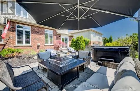 195 Westcliff Way Cambridge ON N1S 5C2