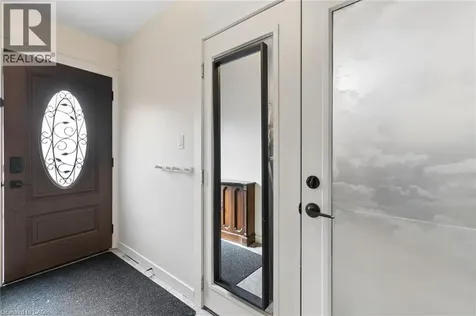 24 Davidson Street Cambridge ON N1S 2T9