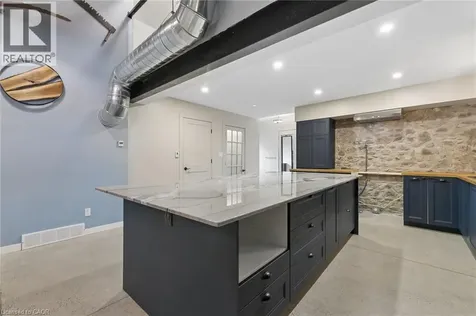 24 Davidson Street Cambridge ON N1S 2T9