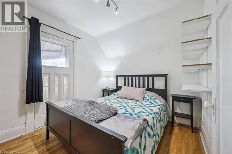 9 Spadina Road East Kitchener ON N2M 3X2