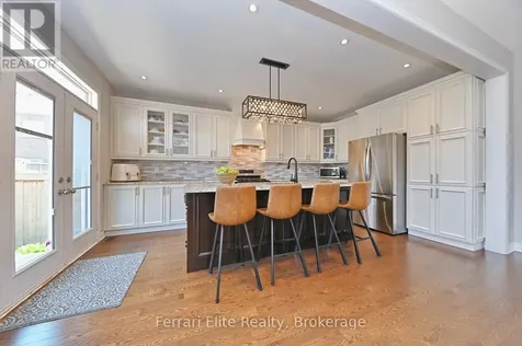32 Copeland Crescent Innisfil (cookstown) ON L0L 1L0