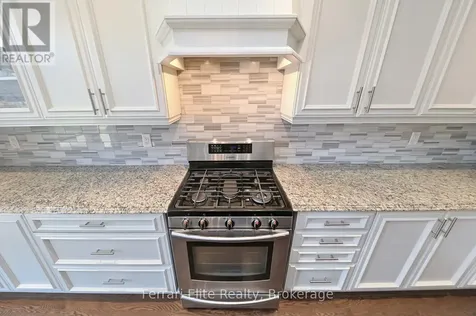 32 Copeland Crescent Innisfil (cookstown) ON L0L 1L0