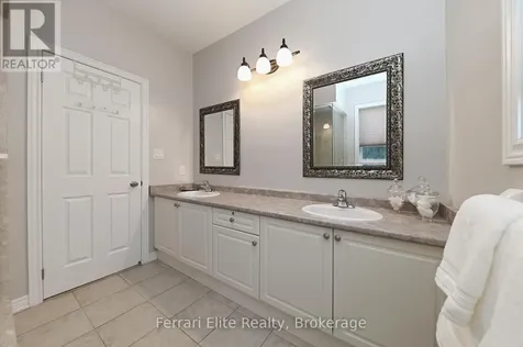 32 Copeland Crescent Innisfil (cookstown) ON L0L 1L0