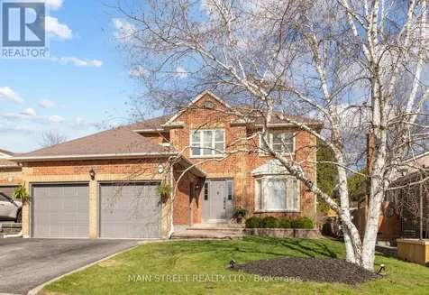 195 Brammar Street Newmarket (glenway Estates) ON L3Y 7T4