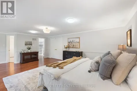 195 Brammar Street Newmarket (glenway Estates) ON L3Y 7T4