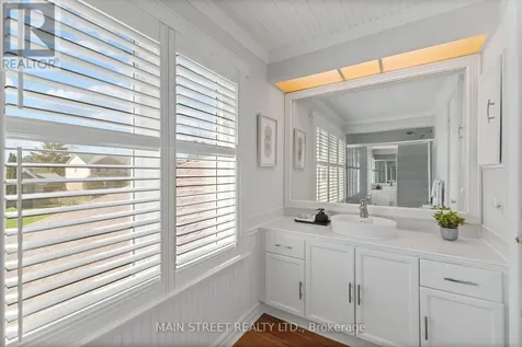 195 Brammar Street Newmarket (glenway Estates) ON L3Y 7T4