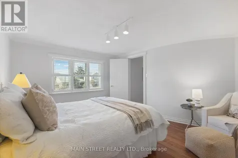 195 Brammar Street Newmarket (glenway Estates) ON L3Y 7T4