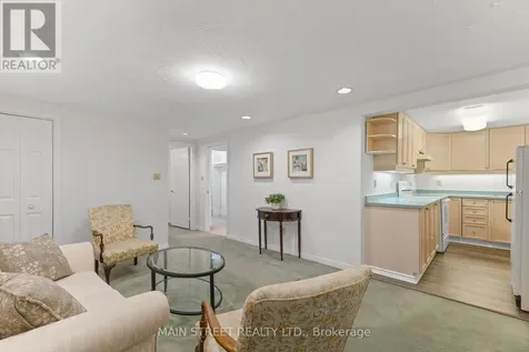 195 Brammar Street Newmarket (glenway Estates) ON L3Y 7T4