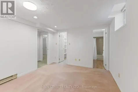 195 Brammar Street Newmarket (glenway Estates) ON L3Y 7T4