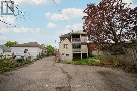 294 Darling Street Brantford ON N3S 3X8