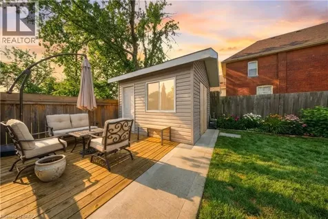 64 Richardson Street Brantford ON N3T 1J1