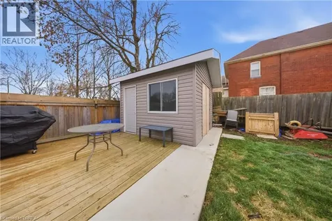 64 Richardson Street Brantford ON N3T 1J1