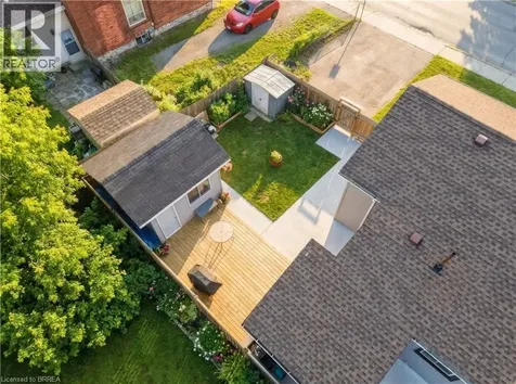 64 Richardson Street Brantford ON N3T 1J1