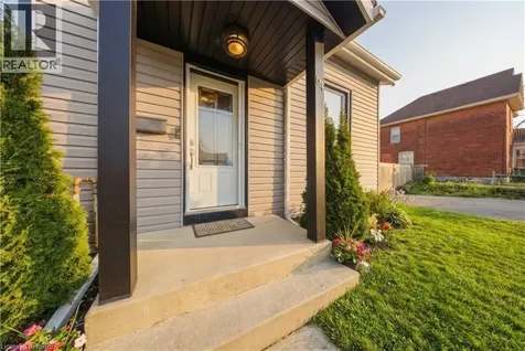 64 Richardson Street Brantford ON N3T 1J1