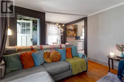 251 Eleventh Avenue Lively ON P3Y 1M7