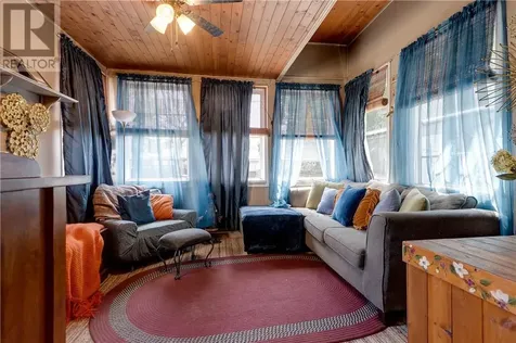251 Eleventh Avenue Lively ON P3Y 1M7