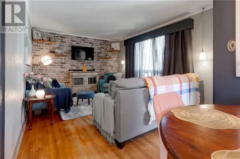 251 Eleventh Avenue Lively ON P3Y 1M7