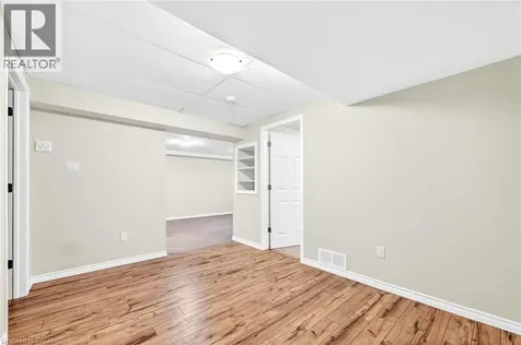 32 Woodburn Avenue St. Catharines ON L2P 0B8