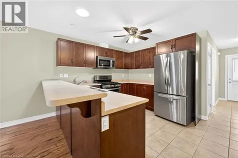 32 Woodburn Avenue St. Catharines ON L2P 0B8