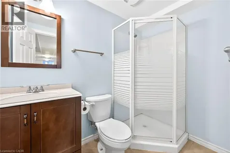 32 Woodburn Avenue St. Catharines ON L2P 0B8