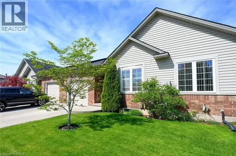 32 Woodburn Avenue St. Catharines ON L2P 0B8