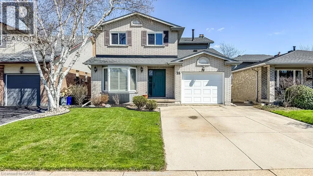 35 Horizon Court Hamilton ON L9B 1W8