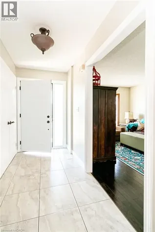 35 Horizon Court Hamilton ON L9B 1W8