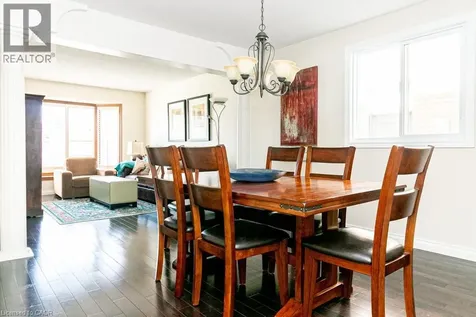 35 Horizon Court Hamilton ON L9B 1W8
