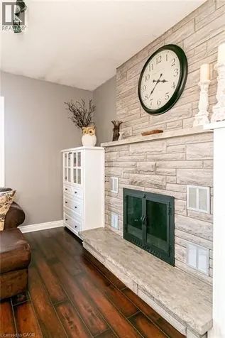 35 Horizon Court Hamilton ON L9B 1W8