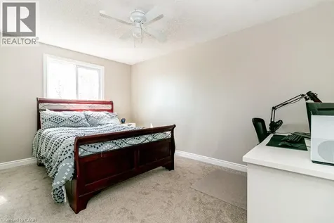 35 Horizon Court Hamilton ON L9B 1W8