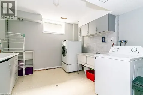 35 Horizon Court Hamilton ON L9B 1W8