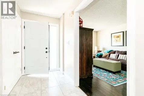 35 Horizon Court Hamilton ON L9B 1W8