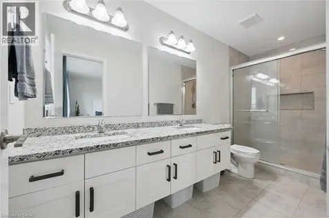 873 Robert Ferrie Drive Kitchener ON N2R 0P2
