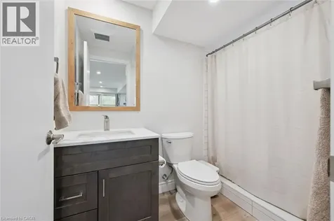 873 Robert Ferrie Drive Kitchener ON N2R 0P2