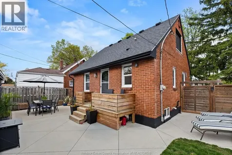 1091 Villaire Avenue Windsor ON N8S 2J7