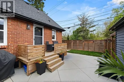 1091 Villaire Avenue Windsor ON N8S 2J7