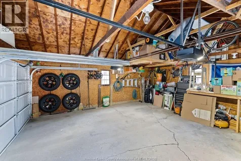 1091 Villaire Avenue Windsor ON N8S 2J7