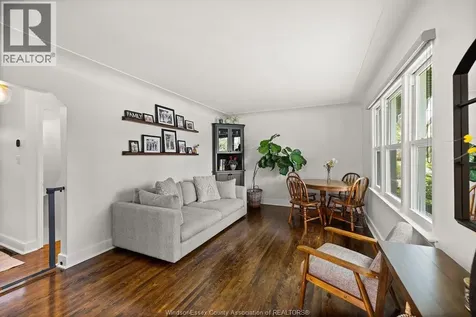 1091 Villaire Avenue Windsor ON N8S 2J7