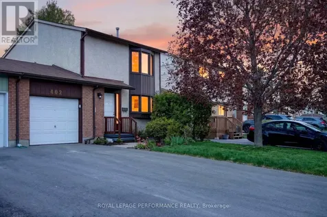 402 Duval Lane Ottawa ON K1E 2K2