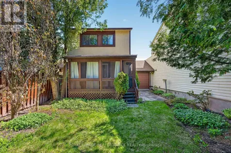 402 Duval Lane Ottawa ON K1E 2K2