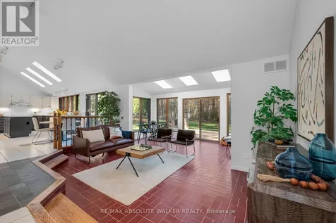 108 Margaret Anne Drive Ottawa ON K0A 1L0